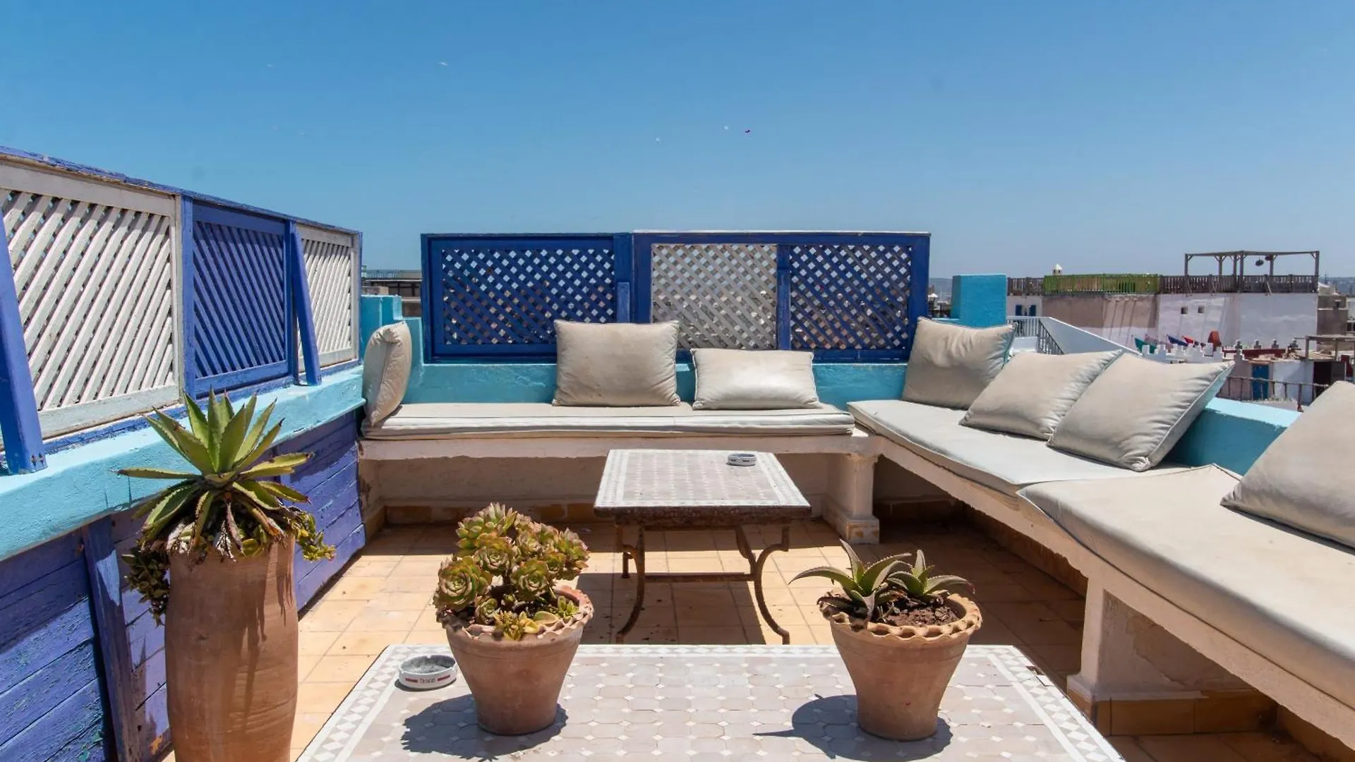 The Chill Art Hostel Essaouira 0*,